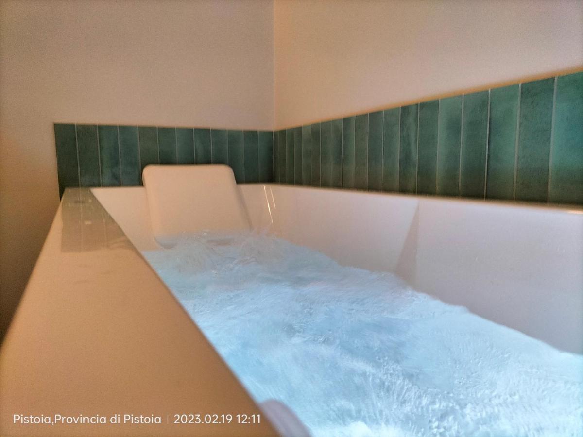 Fabroniana Apartment Elegant ปิสโตยา ภายนอก รูปภาพ