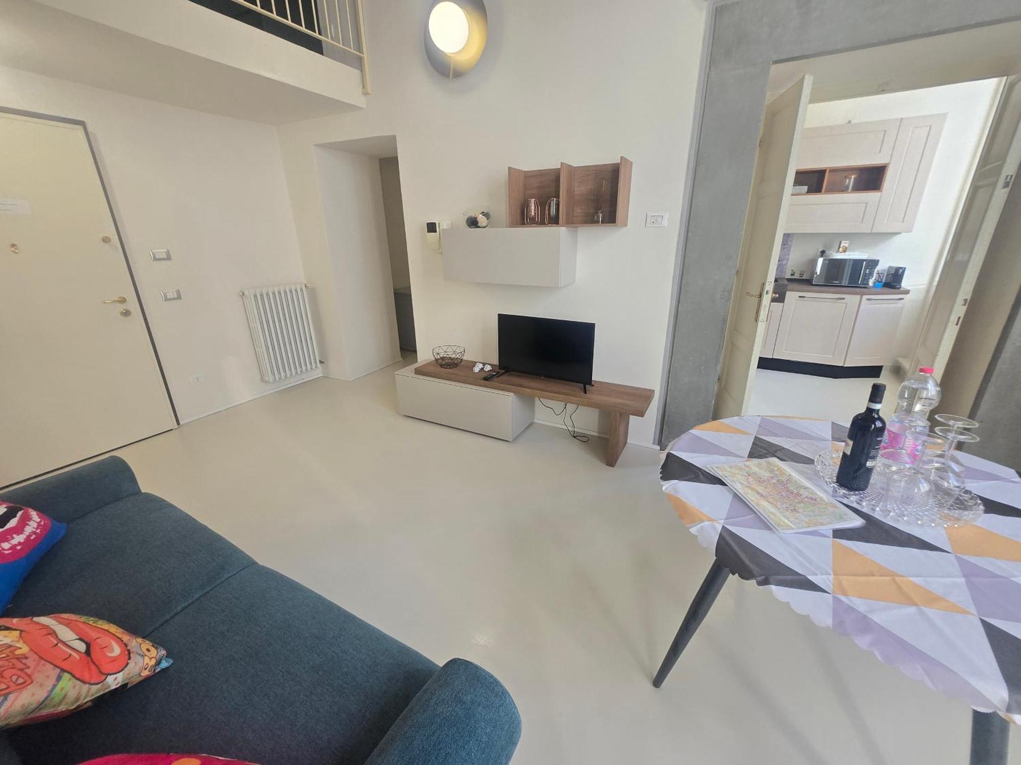 Fabroniana Apartment Elegant ปิสโตยา ภายนอก รูปภาพ